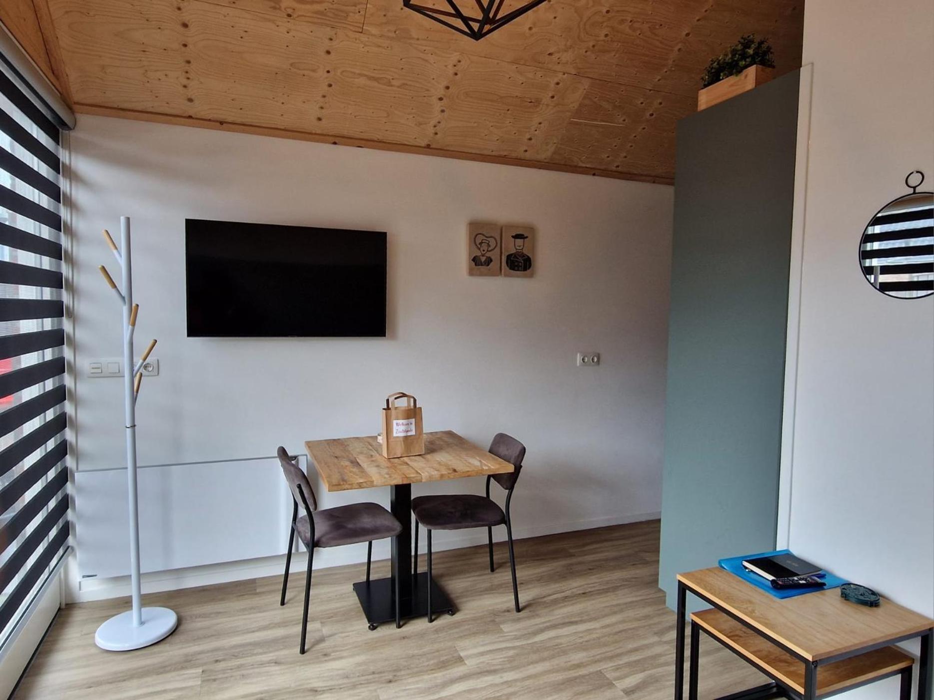 Zoetenaar Zoutelande Luaran gambar